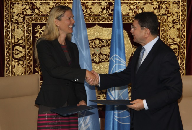 UNWTO Secretary-General, Taleb Rifai, and the Director of GIFT, Professor Susanne Becken