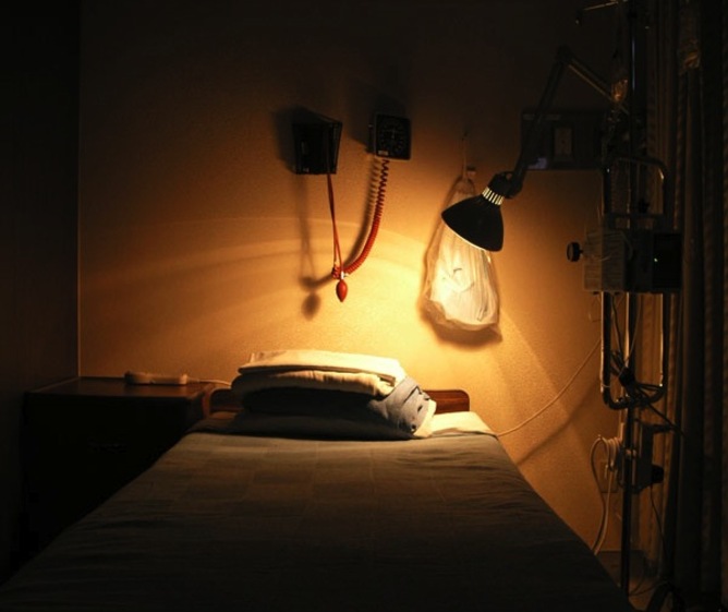 People with life-threatening or incurable diseases may be willing to try experimental drugs and unproven treatments. juicyrai People with life-threatening or incurable diseases may be willing to try experimental drugs and unproven treatments. juicyrai