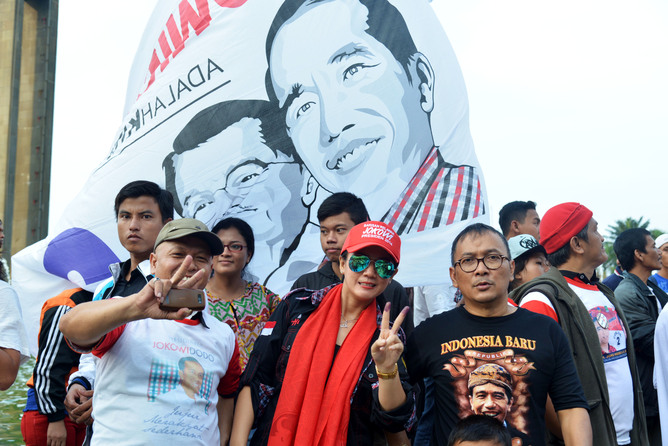 President elect Joko Widodo’s success is hugely a result of the spontaneous popular support from largely non-organised groups of ordinary Indonesians. AAP/NEWZULU/Zoe Reynolds President elect Joko Widodo’s success is hugely a result of the spontaneous popular support from largely non-organised groups of ordinary Indonesians. AAP/NEWZULU/Zoe Reynolds